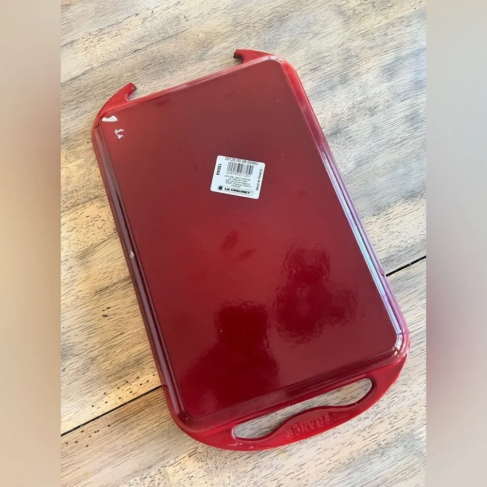Le Creuset Enameled Cast Iron Red Rectangular Grill Plate NEW MSRP $205 - flawed